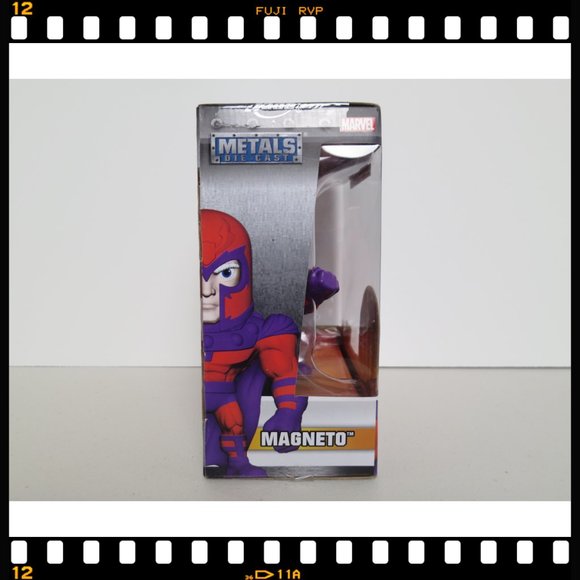 M140~Marvel~X-Men~Magneto~Metals~Die~Cast~ - Picture 4 of 5